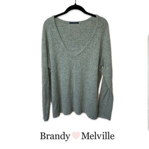 Brandy Melville Women’s Wool Blend Sweater One Size Gray V-neck